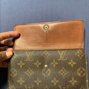 Louis vuitton wallet
